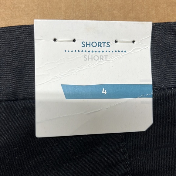 NWT 2 Old Navy shorts 3.5 inch - Picture 2 of 6